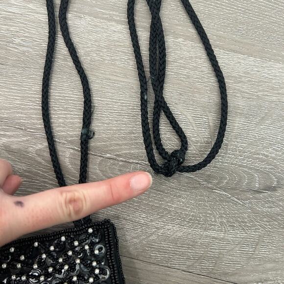 Midge- vintage formal bag- intricate beading- crossbody- some wear- black white - Picture 5 of 10